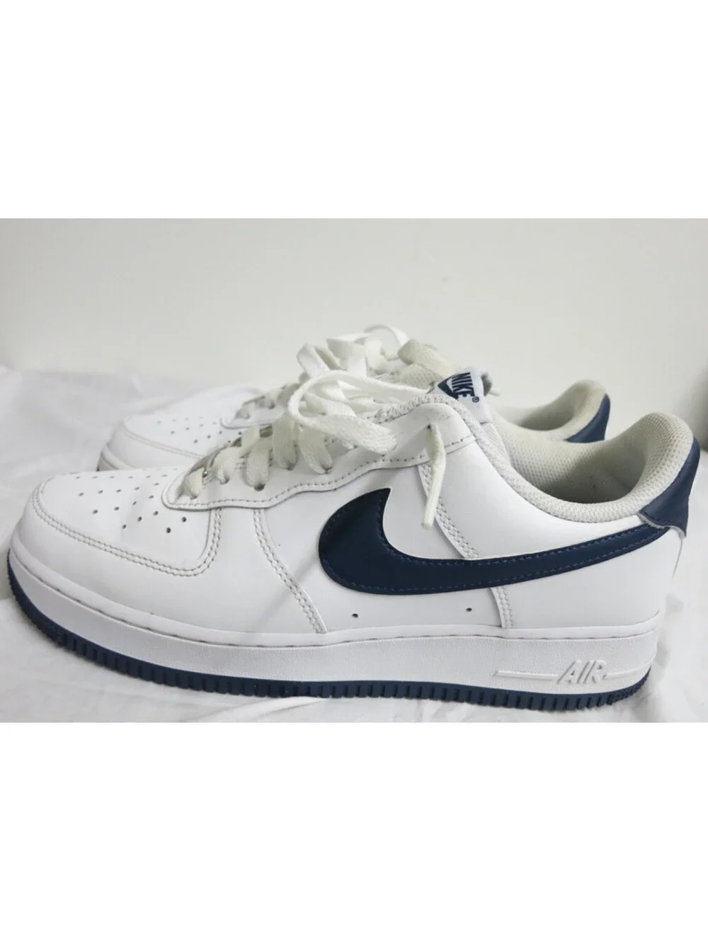 Nike Air Force 1 '07 White Midnight Navy Leather Sneakers FJ4146-104 sz 9